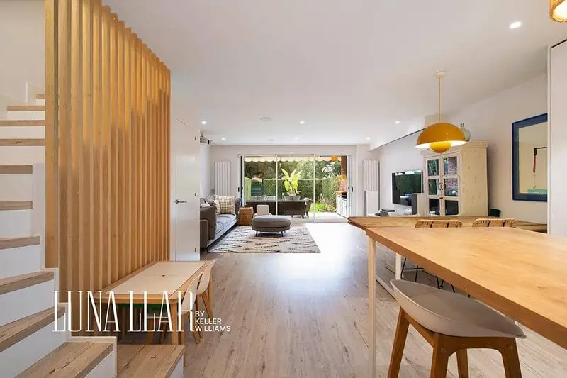 Chalet en Gavà Mar con Piscina y Terraza