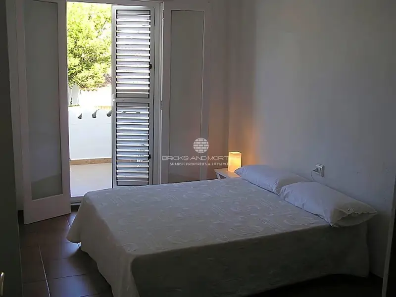 Chalet en Mareny Blau cerca de la playa con jardin garaje y trastero