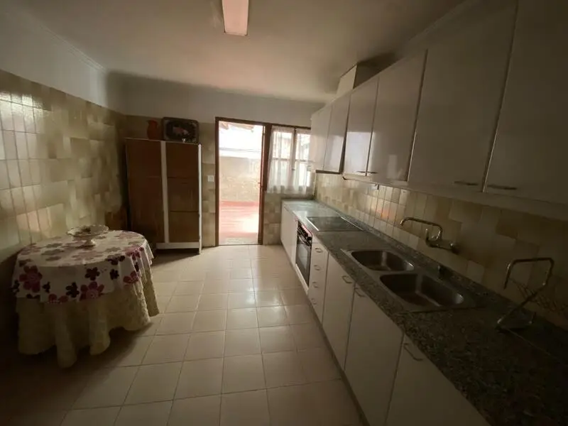12 Cuarto Adosado en venta
Sax, Alicante