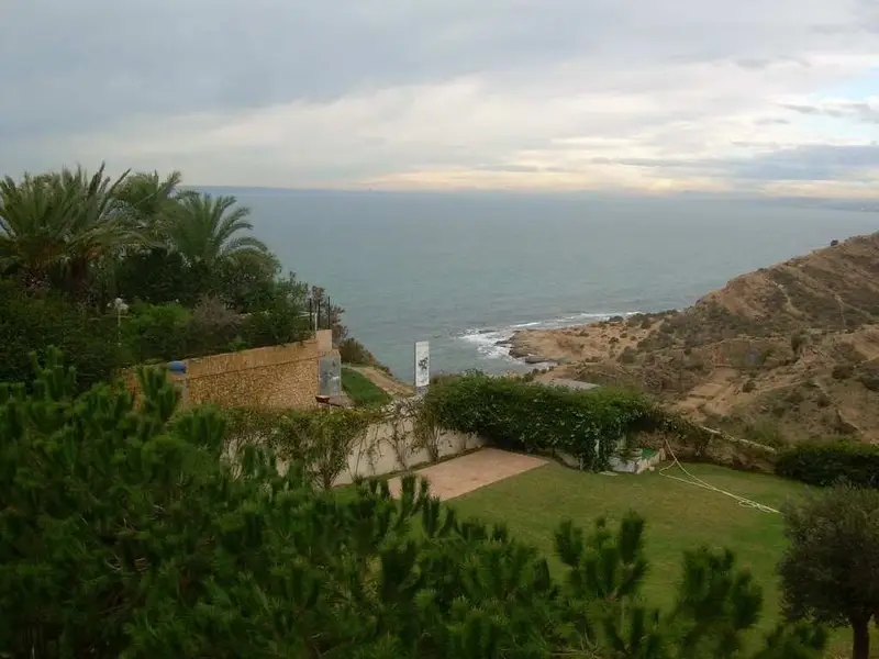 Chalet en Cabo de las Huertas Alicante