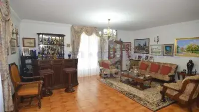 Chalet en venta en Sar