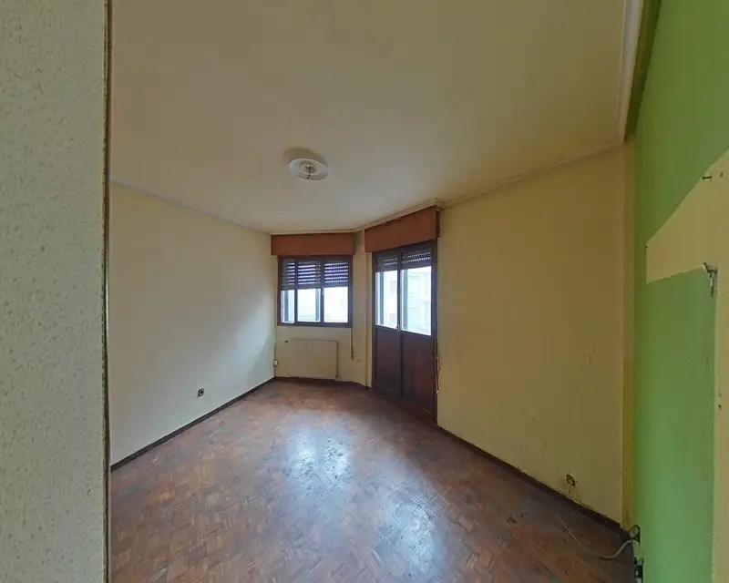 Piso en Venta en Celleruelo Siero 3 Dormitorios