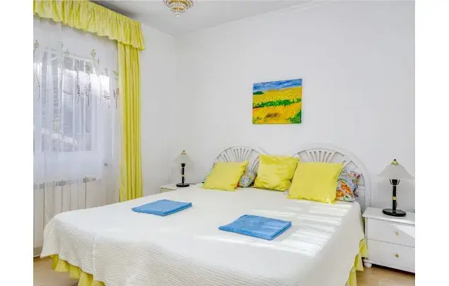Chalet 2 Dormitorios Coin 920m2 Piscina Privada