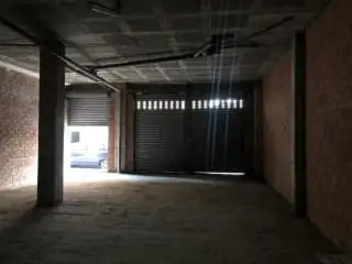 Local comercial 198m2 Girona