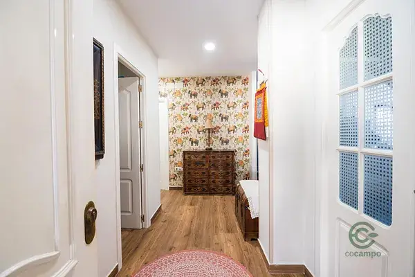 Vivienda Exclusiva en Montequinto con Piscina Privada y Club Social