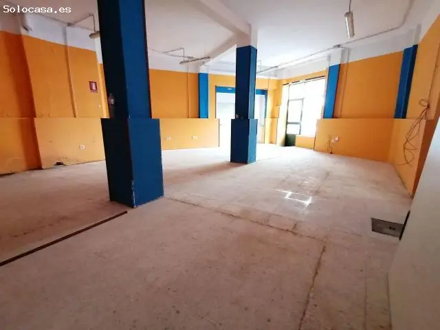 Local Comercial en Alquiler Centro de Caceres Junto a La Cruz