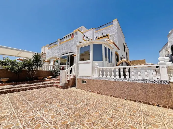 Villa en Venta Los Altos 3 Dormitorios 2 Baños