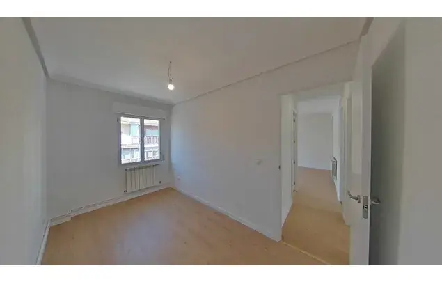 Alquiler Piso 3 Dormitorios 65m² Alcorcón