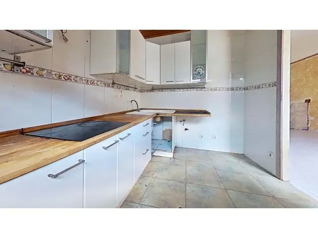 Piso en Venta en Olesa de Montserrat 3 Dormitorios 1 Baño