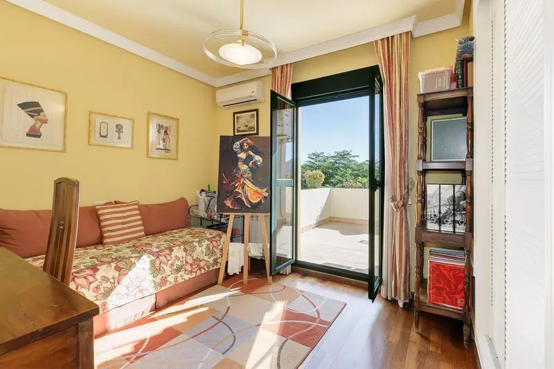Chalet en Venta Albolote 220m2 3 Dormitorios Piscina