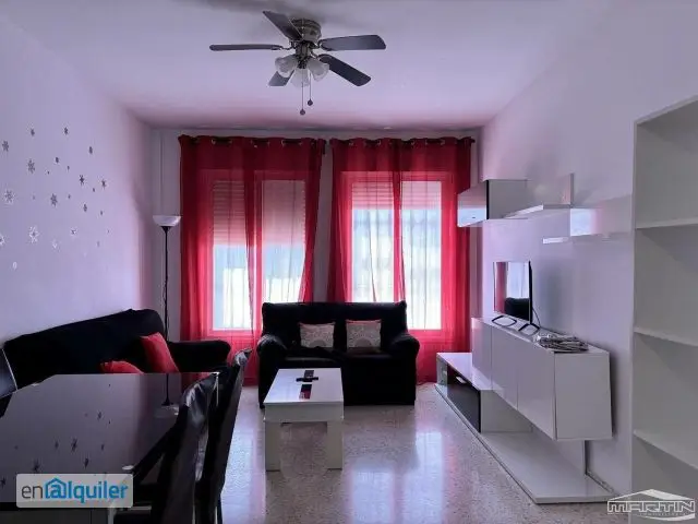 Piso en alquiler en Puente Genil de 67 m2