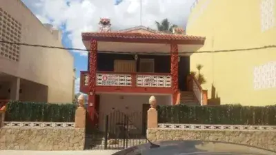 Chalet en Venta en Chilches Playa cerca del Mar
