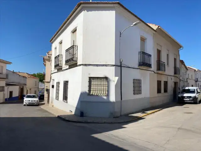 Casa en venta en Calle de la Guindalera