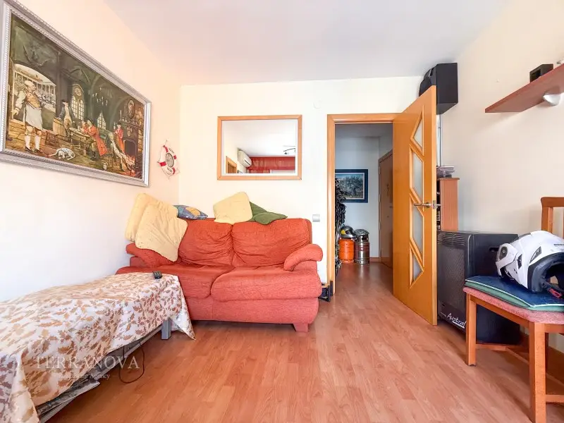 Venta Piso con terraza en Can Castells - Ref castDD