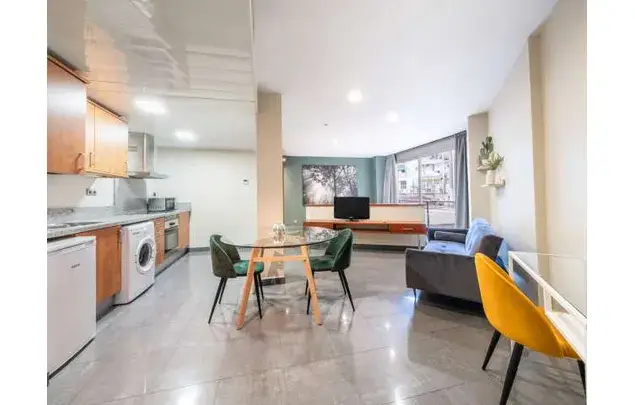 Estudio 50m2 El Raval Barcelona Cerca Metro Universitat