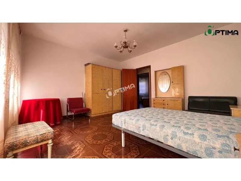Venta Piso 6 Habitaciones Santa Maria 213m2