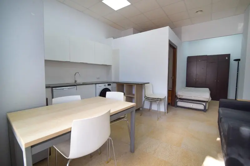 Venta de 2 Apartamentos en Torrefiel Valencia