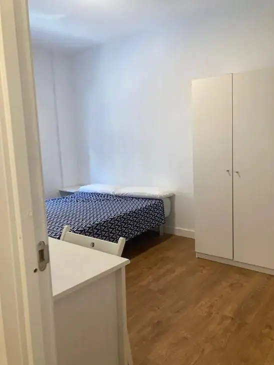 Apartamento en Alquiler Madrid 3 Dormitorios 1 Baño