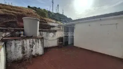 Casa Adosada en Vilches 6 habitaciones 3 baños