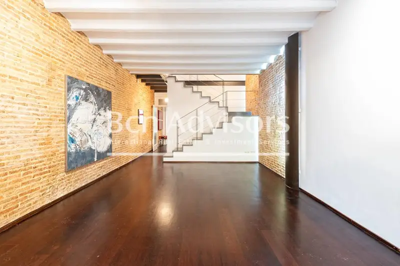 Casa con Jardin y Terrazas en Sants