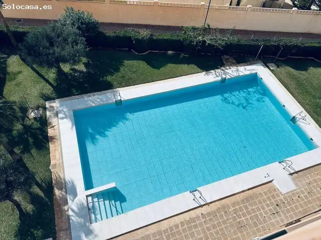 Gran Piso 3 Dormitorios Roquetas De Mar Alquiler Anual