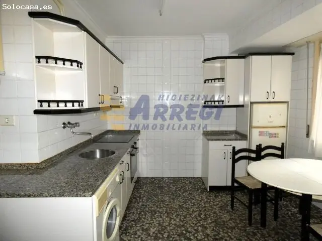 Piso en Venta Eibar Guipuzcoa Dos Habitaciones Ascensor