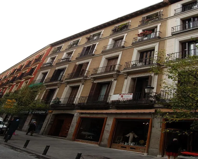 Garaje en venta en Madrid 6786m2