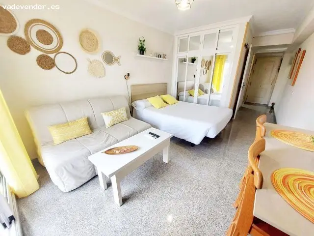 Estudio Reformado con Vistas al Mar Benalmádena Costa