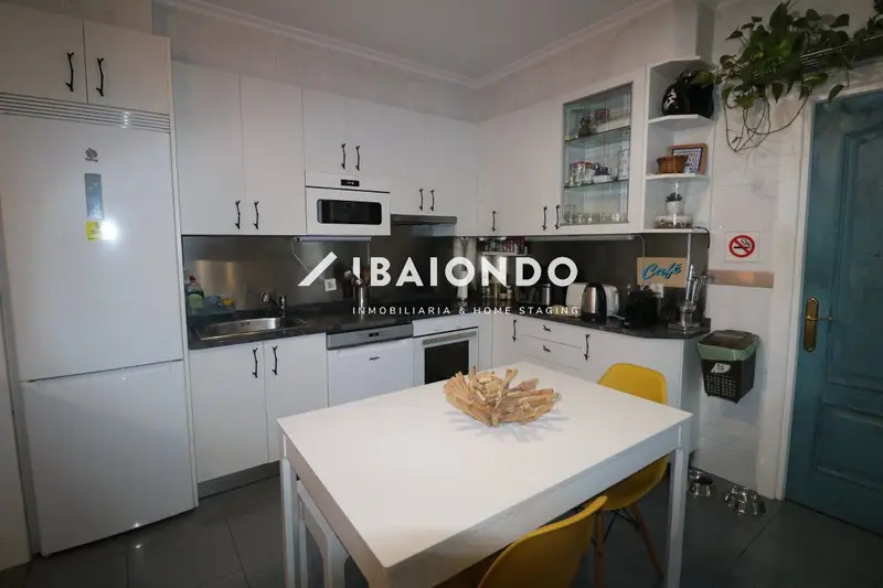 Venta Piso 3 Habitaciones Eibar Reformado Soleado