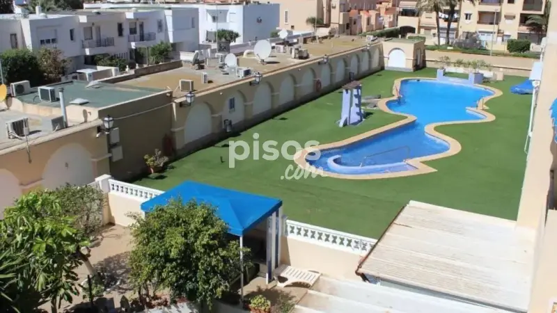 Apartamento en Roquetas de Mar cerca de la playa