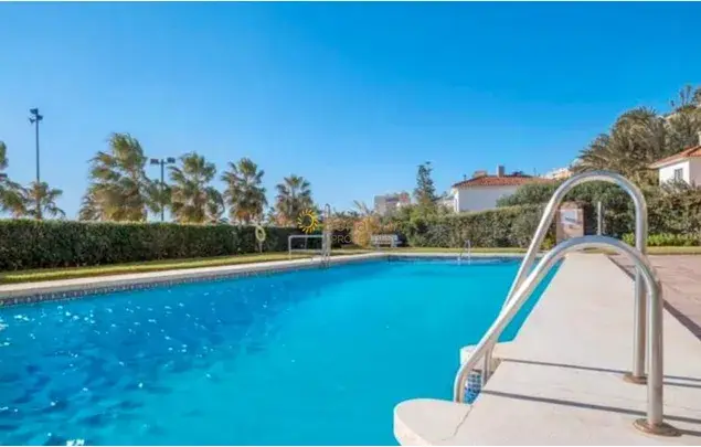 Apartamento en Primera L""""nea de Playa Fuengirola 2 Dormitorios 85m2