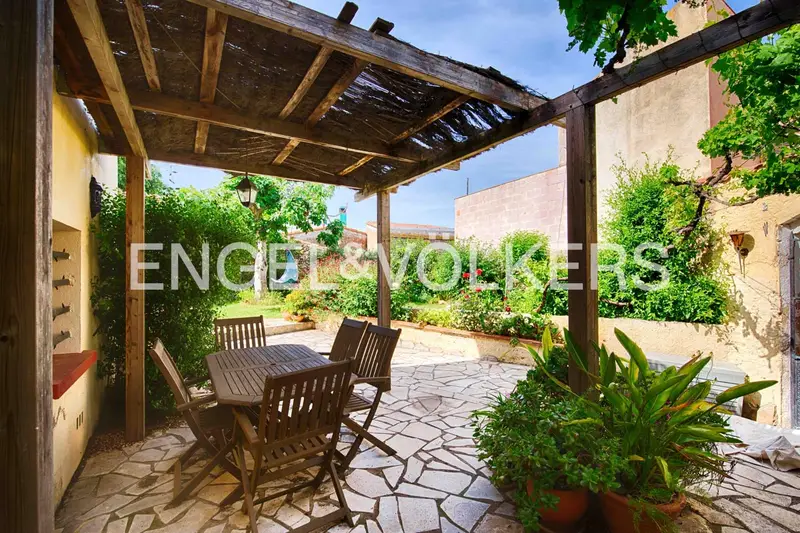 Casa con Jardin y Piscina en Vilajuïga Girona