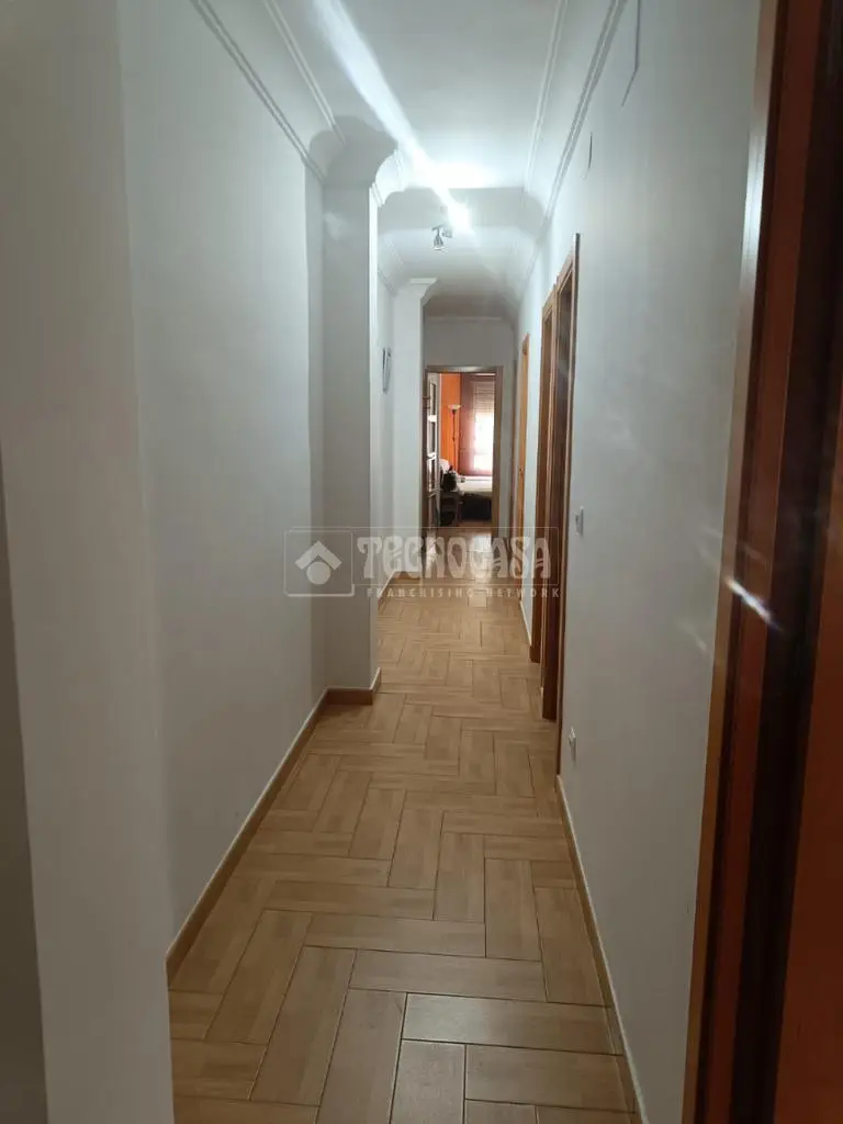 Piso en Venta en Av Fuente Del Rio Cabra