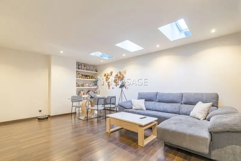 Villa en venta Madrid Berruguete 3 dormitorios 2 baños reformada luminosa