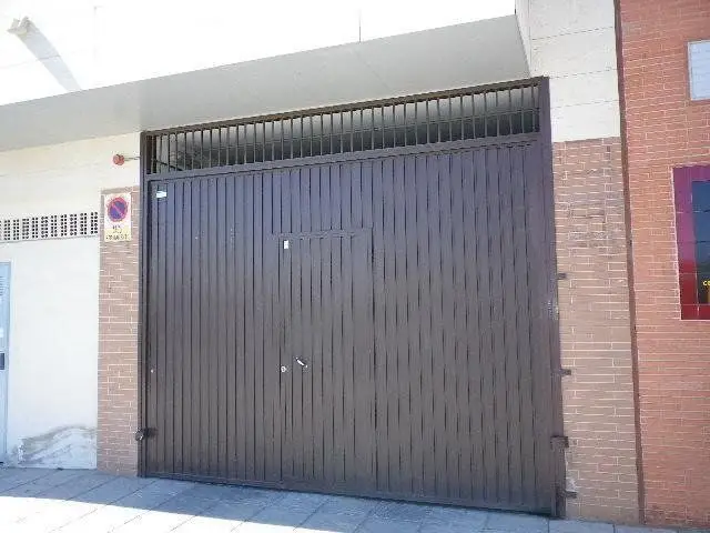 Plaza de aparcamiento en Fuentepiña Huelva