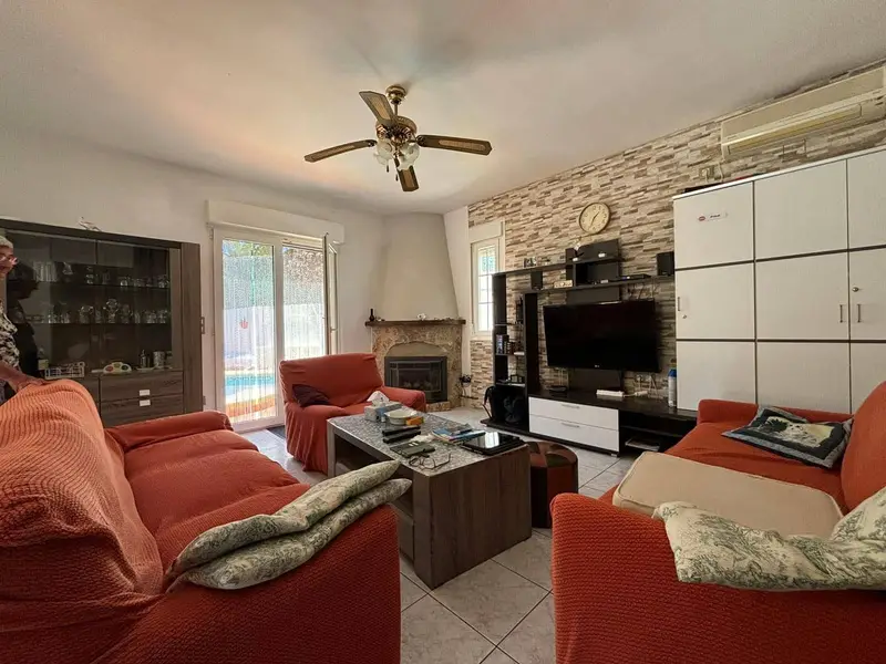 Chalet en Jávea con Piscina y Cocina Exterior - Cerca Campo de Golf