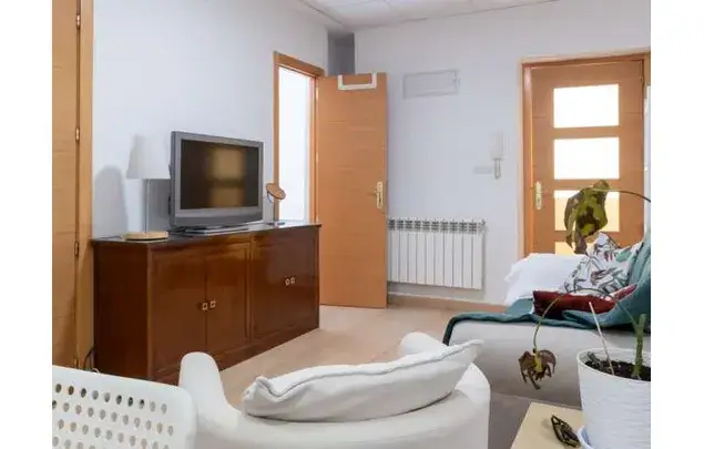 Apartamento Moderno en Madrid Cerca del Metro 3 Dormitorios 2 Baños