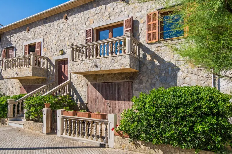 Chalet en Son Serra de Marina con licencia turistica y comercial