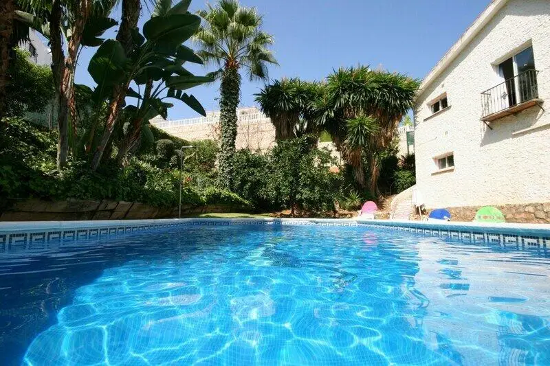 Villa Moderna 3 Dormitorios Campo Mijas Malaga