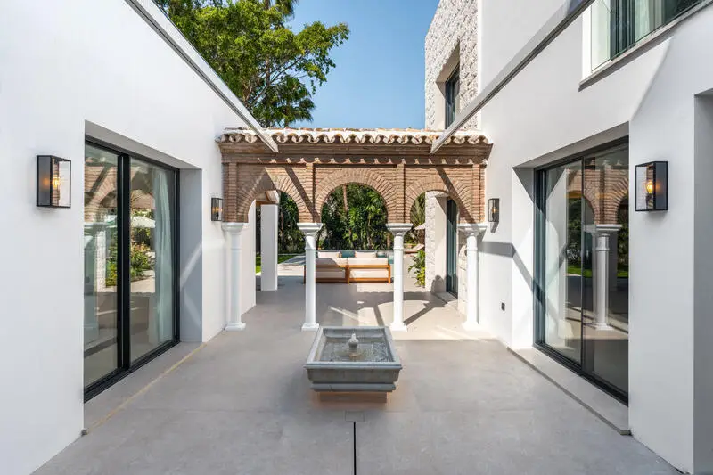 Villa de Lujo en Nueva Andalucía  Marbella