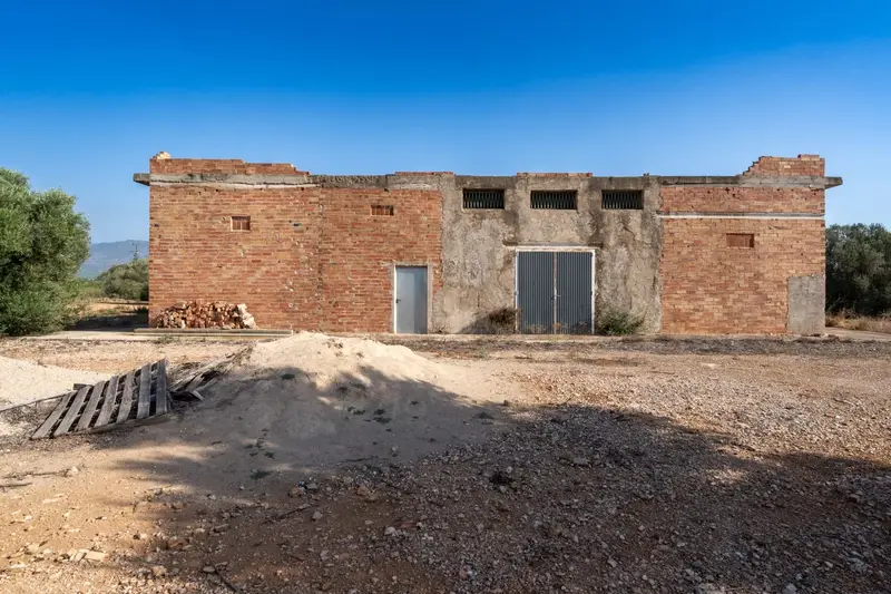 Finca Rustica 49000m2 Almacén Masía Tortosa