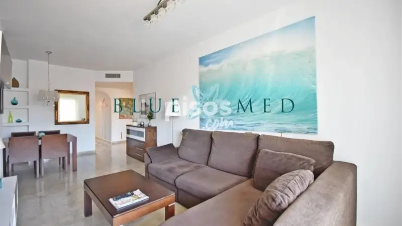 Piso en Venta en Mazarrón con Piscina y Vistas Despejadas
