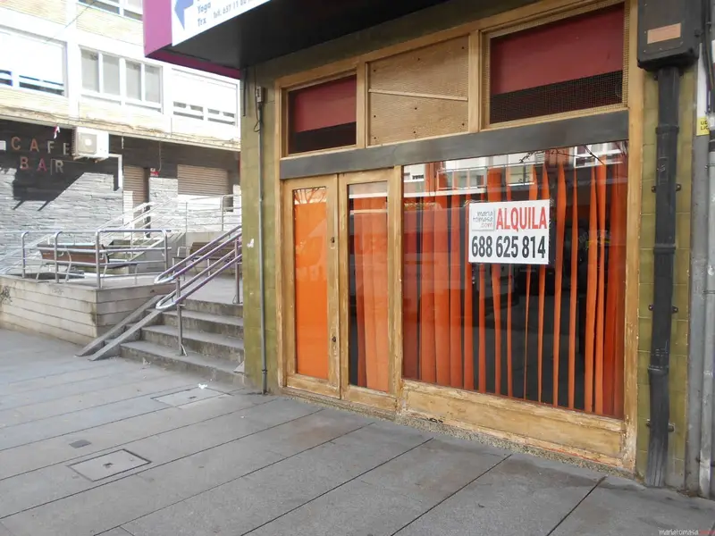 Local Comercial en Venta Astrabudúa 127m2 Doble Entrada
