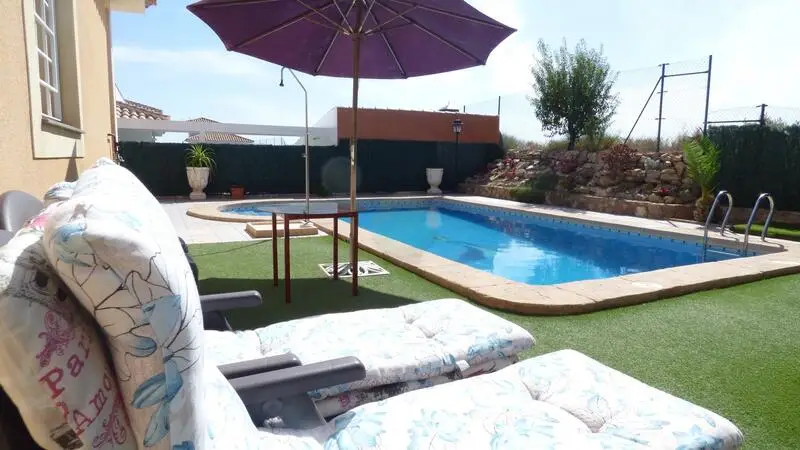 Villa Moderna en Totana 3 Dormitorios Piscina Privada