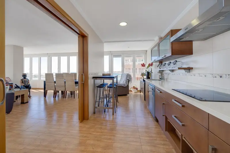 Apartamento en Torrevieja Primera Linea de Playa 3 Dormitorios