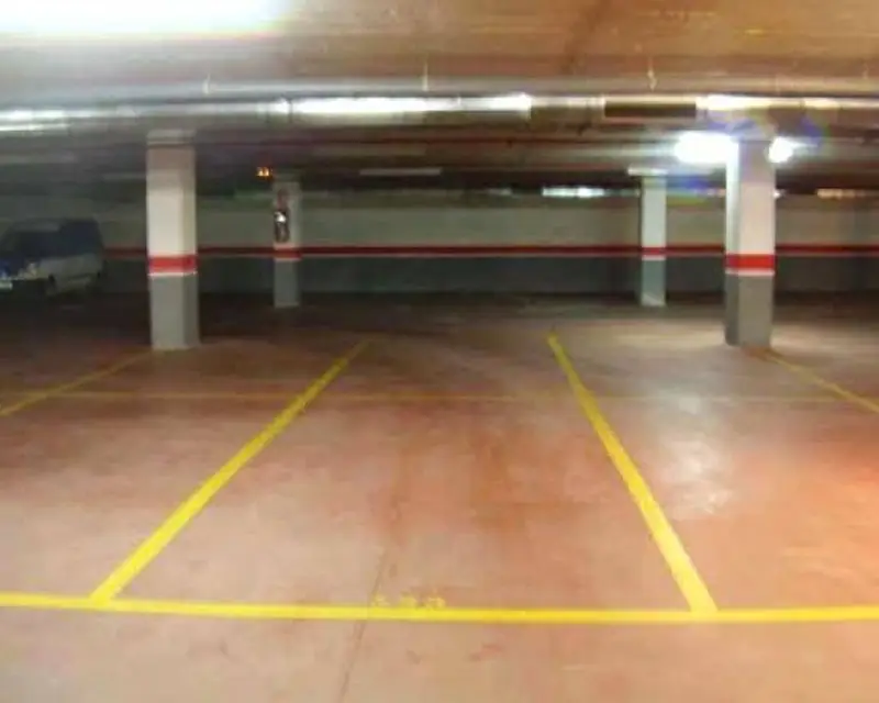 Garaje en Venta en Fuengirola Mallorca-Menorca