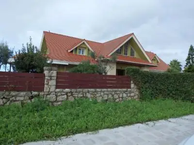 Chalet de Lujo en Valdenoja 7 habitaciones 744m2 Piscina Jardin