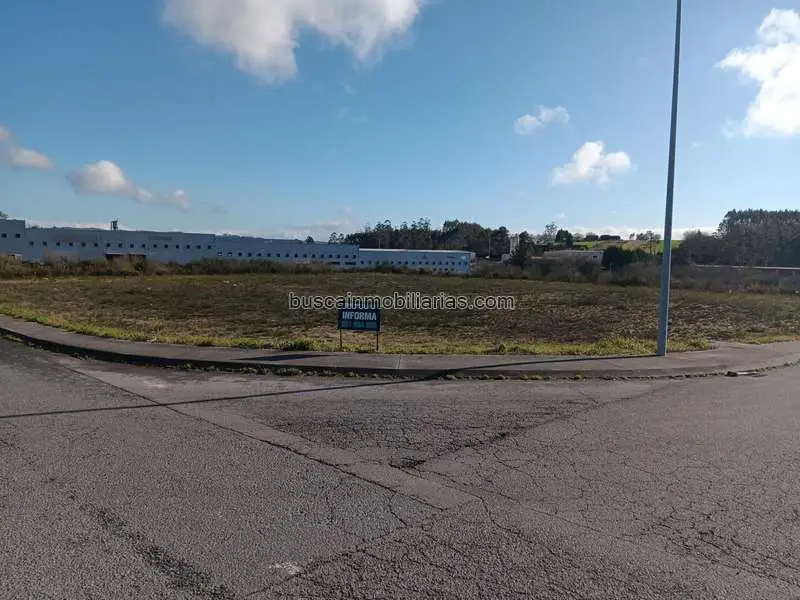 Parcela industrial en venta en Cerceda