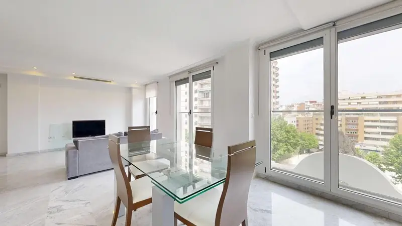 Dúplex 162m² Valencia: 3 Habitaciones 3 Baños Terraza Garaje Opcional