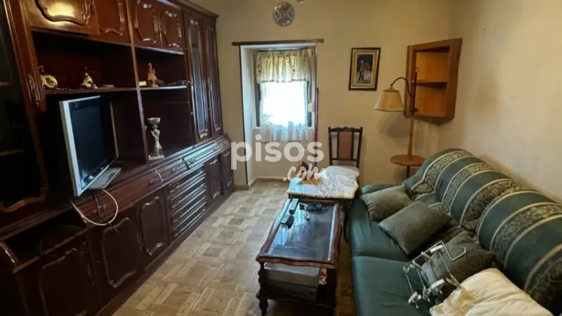 Casa Pareada en Venta Navarra Media Oriental 6 Habitaciones